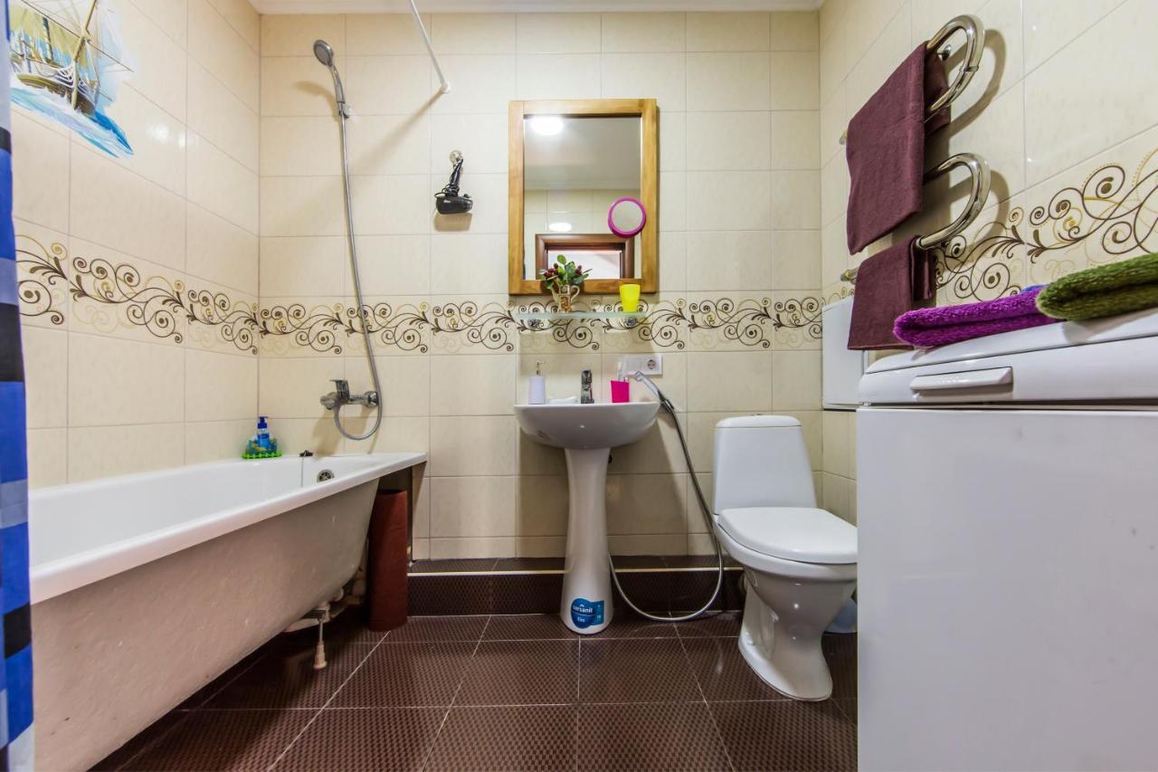 Super Comfort Flat For You Near The Metro. 키예프 외부 사진