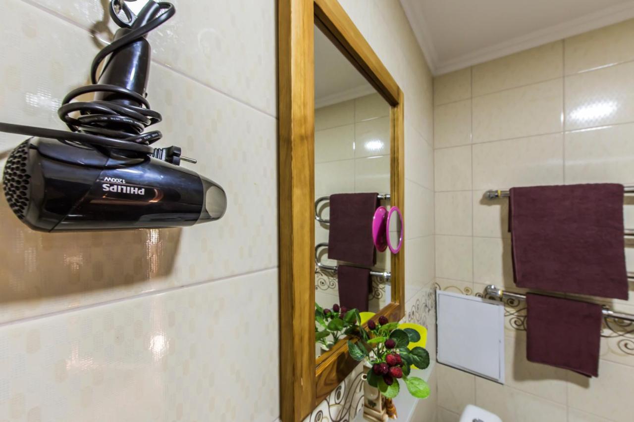 Super Comfort Flat For You Near The Metro. 키예프 외부 사진